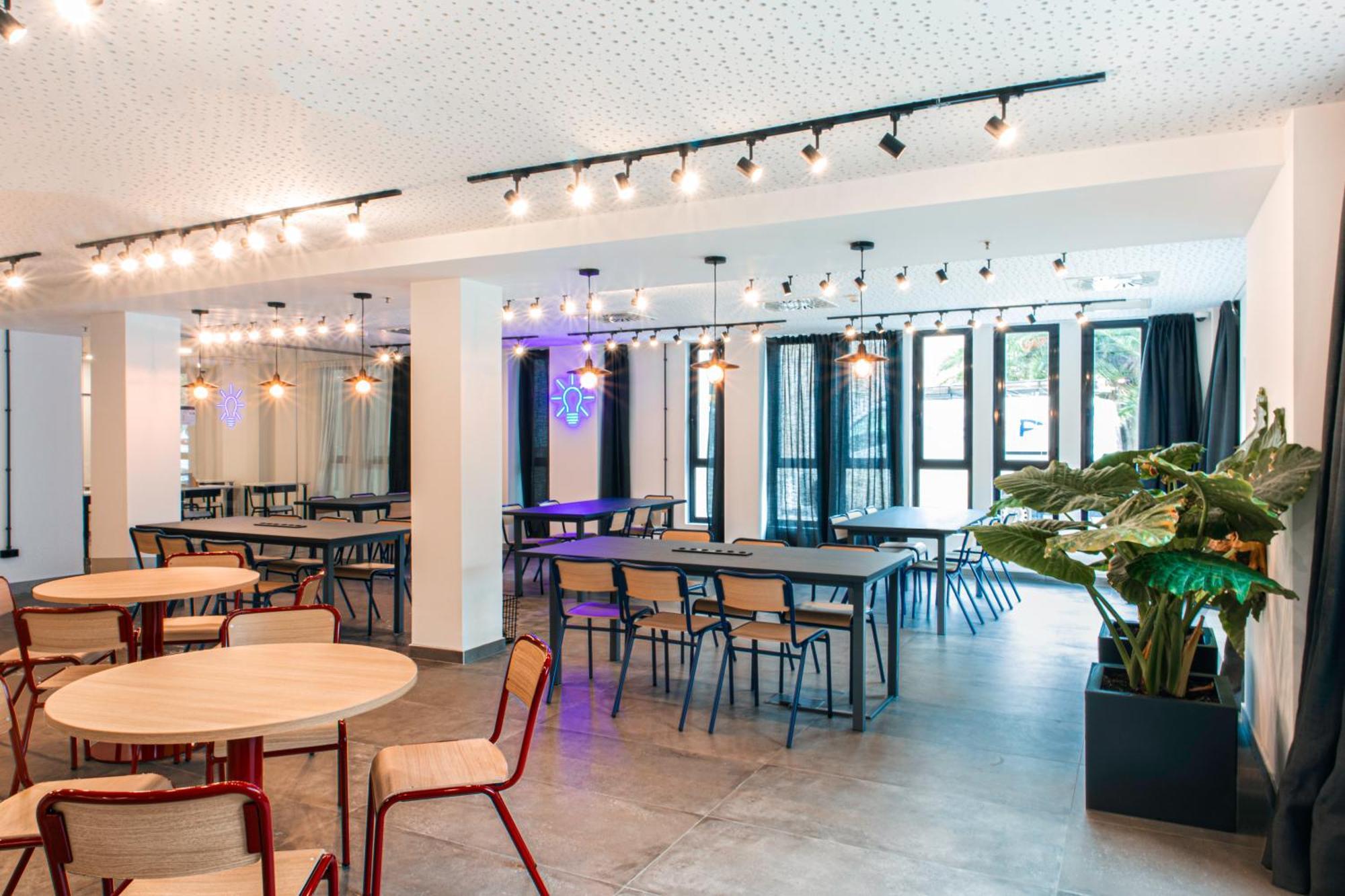 Micampus Cartagena Student Residence Экстерьер фото